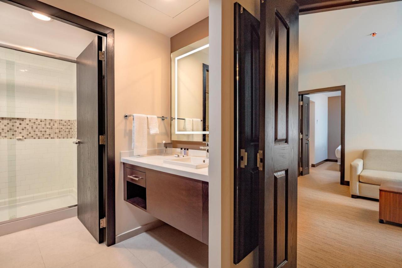 Staybridge Suites - Saltillo By Ihg Εξωτερικό φωτογραφία