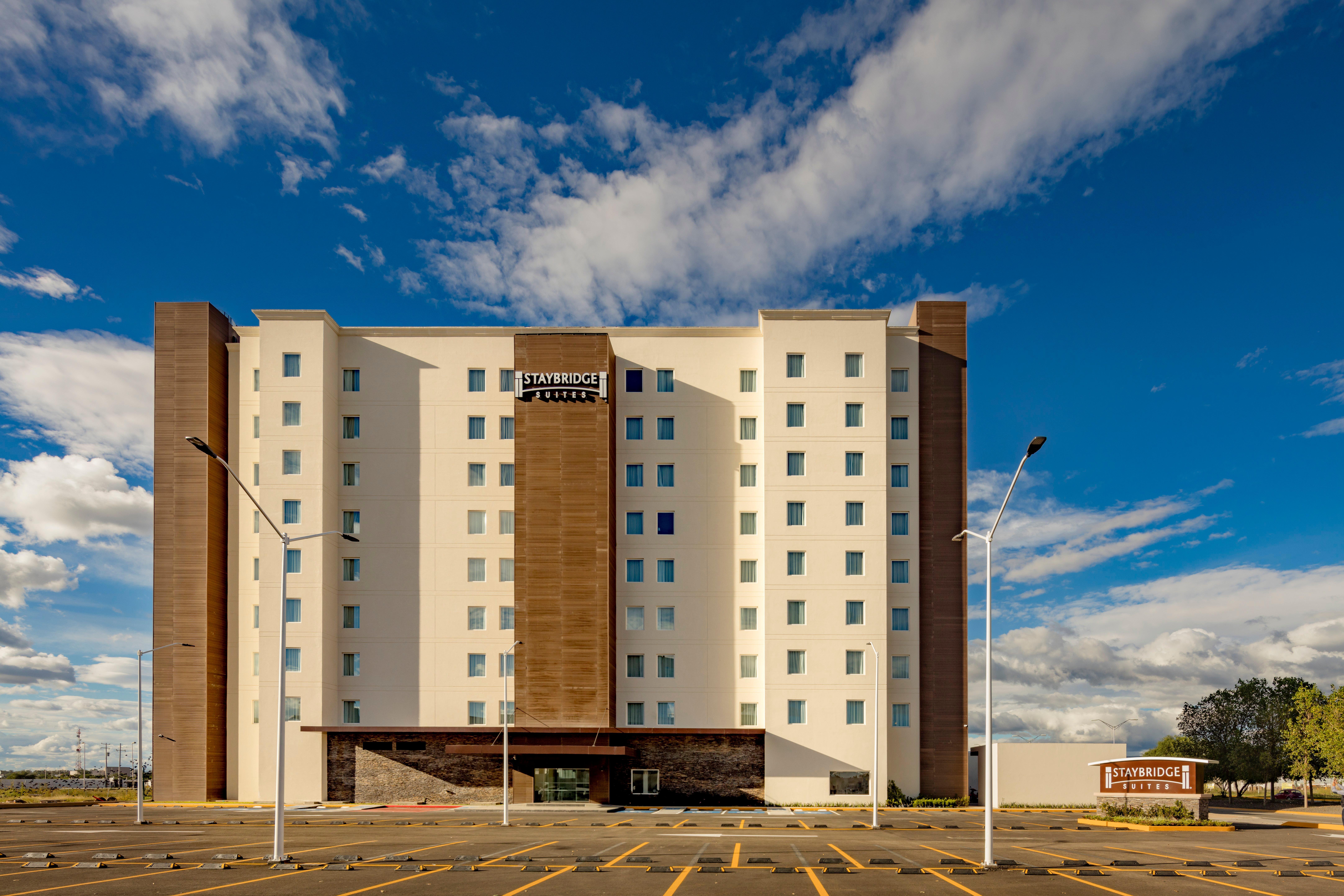Staybridge Suites - Saltillo By Ihg Εξωτερικό φωτογραφία