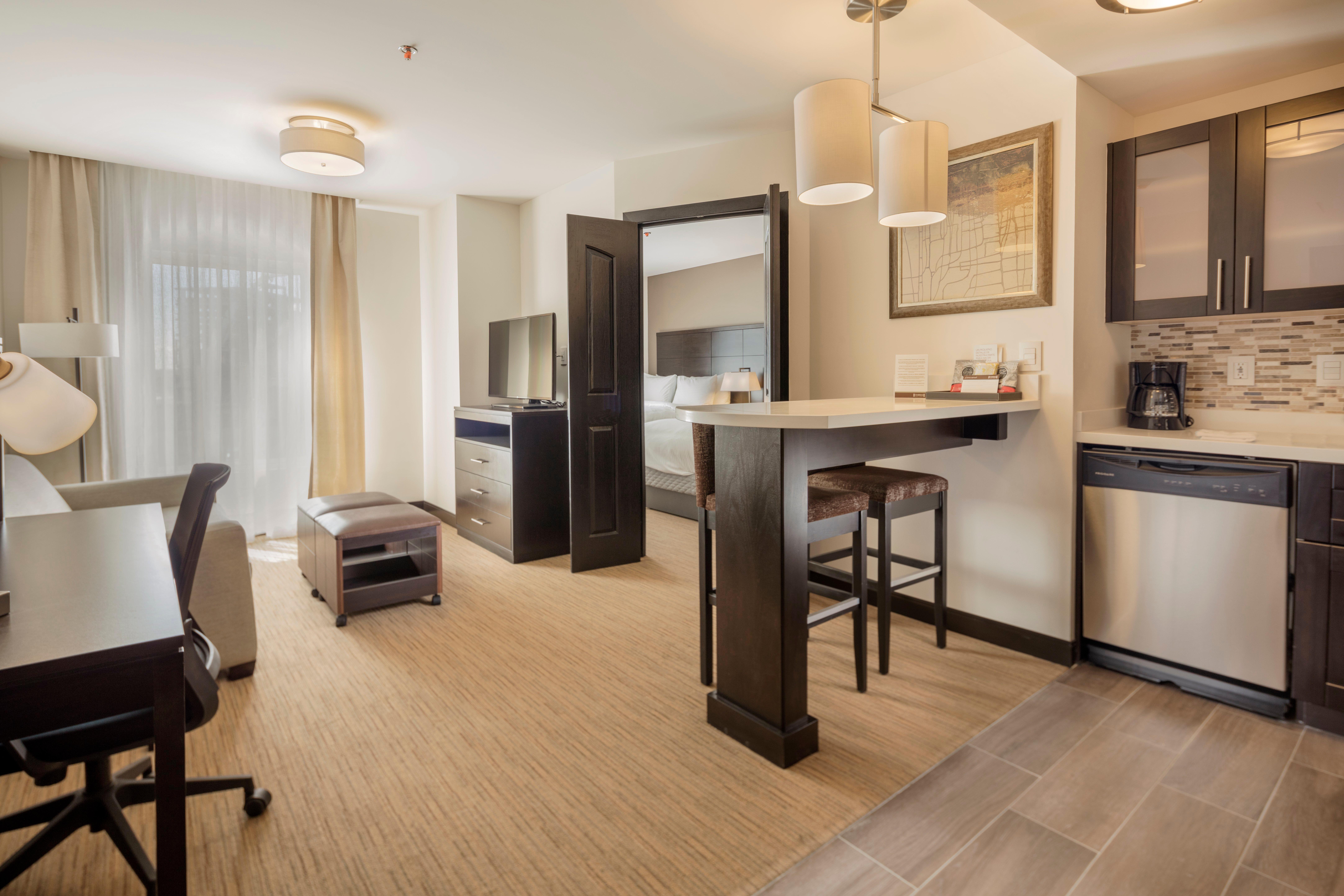 Staybridge Suites - Saltillo By Ihg Εξωτερικό φωτογραφία