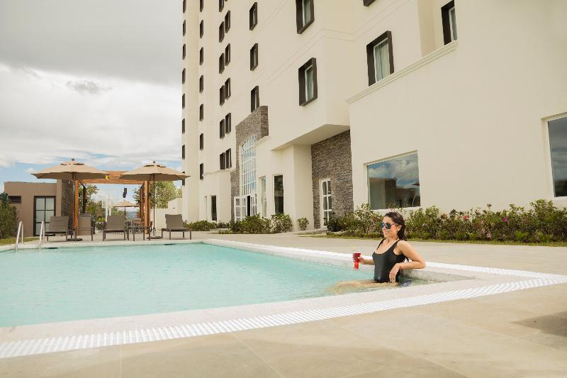 Staybridge Suites - Saltillo By Ihg Εξωτερικό φωτογραφία